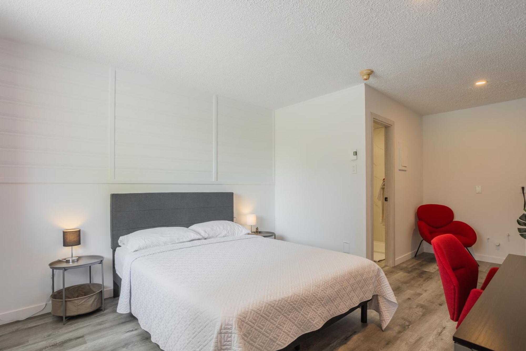 Motel Champlain Brossard Eksteriør billede